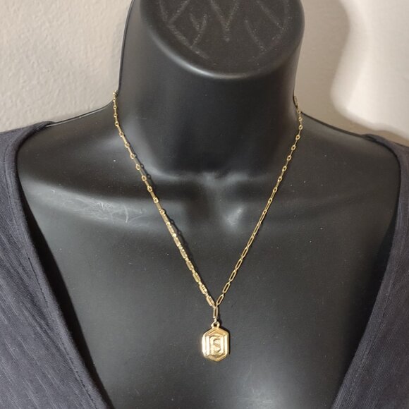 Sterling Forever Letter S Initial Necklace 17.5 Inches Long - Picture 1 of 10